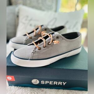 NIB SPERRY TOP-SIDER Pier View Core Grey